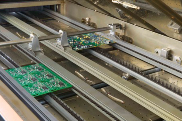 1729752800784321.jpg SMT回流焊故障炉内产品处理.jpg